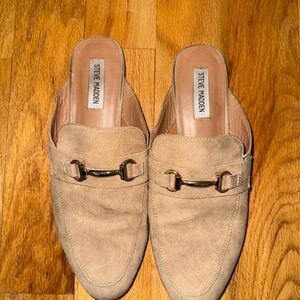 Steve Madden Beige Suede Loafers